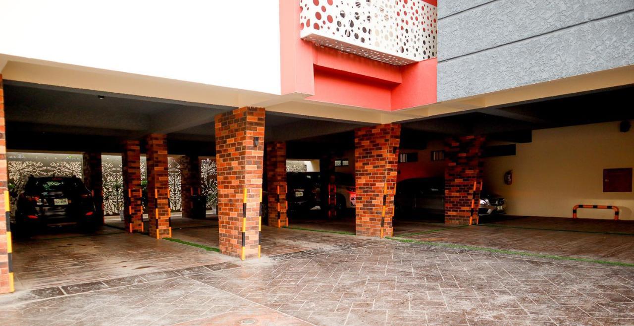 God'S Touch Apartments Signature Lagos Exterior photo